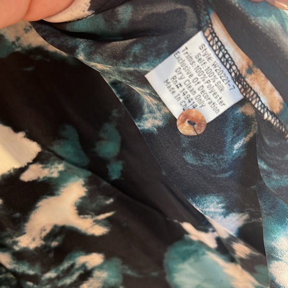 Johnny Was Silk Tunic - Picture 8 of 11